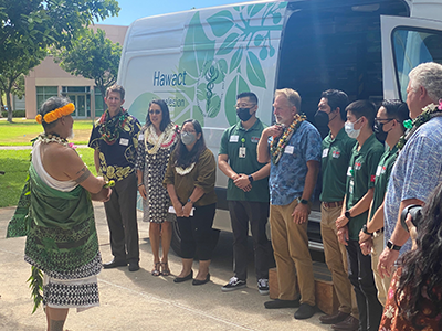 In August, HCF participated in the blessing of a new medical van for the University of Hawai‘i John A. Burns School of Medicine’s Houseless Outreach and Medical Education (H.O.M.E.) Project. The van was purchased through the NME Fund, in honor of Dr. Erida Klemmer, the first woman to become Queen’s Medical Center’s chief resident.